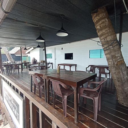 Seahorse Diver Guesthouse Kampong Pasir Panjang  Exterior photo